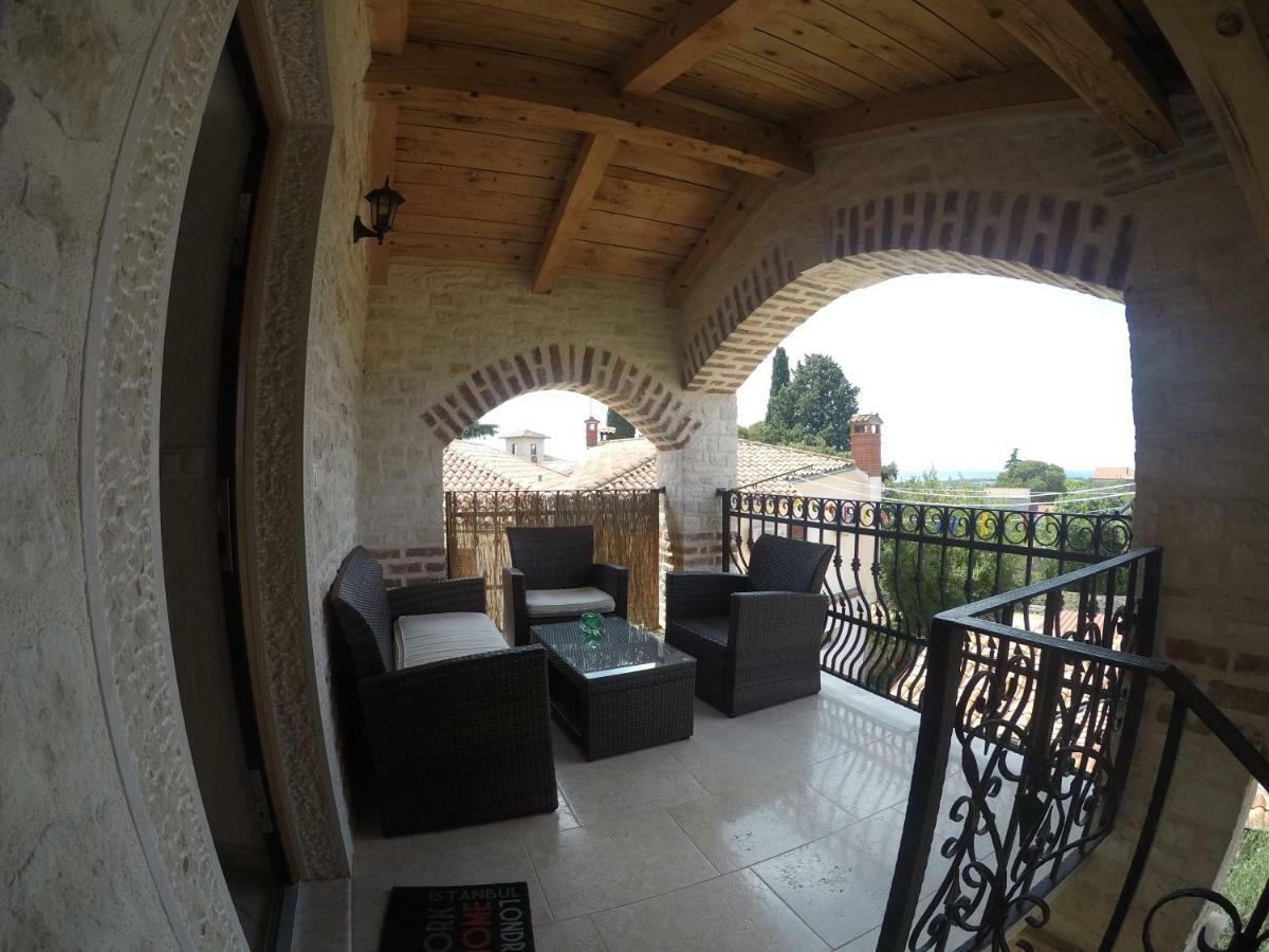 Apartments P&B Tar-Vabriga ภายนอก รูปภาพ